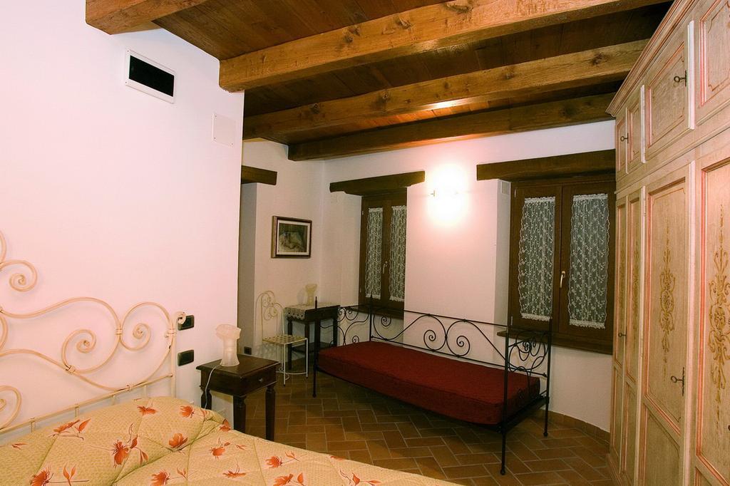 B&B La Torretta Sul Borgo Grottammare Bagian luar foto
